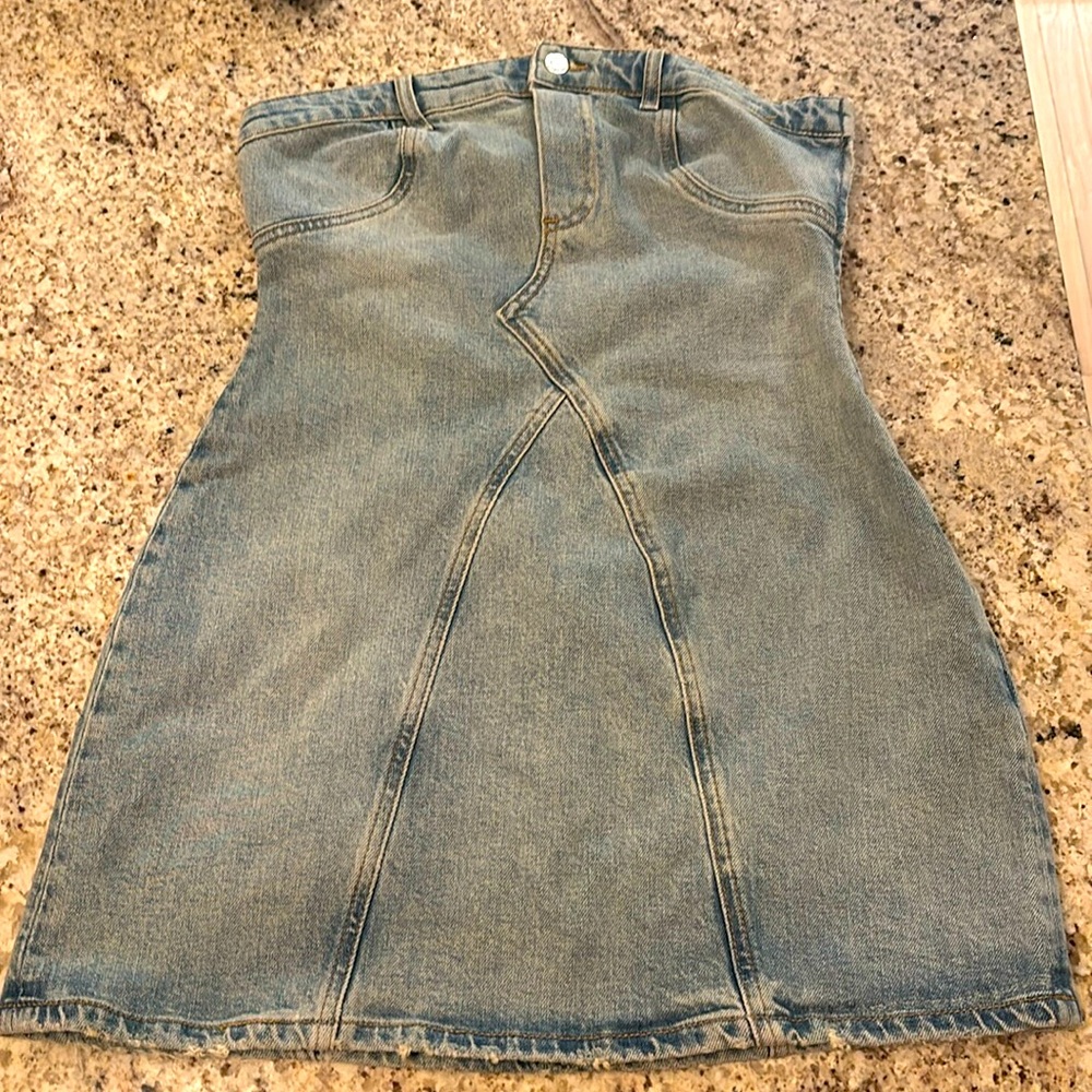 Denim dress Size M ( Zara)